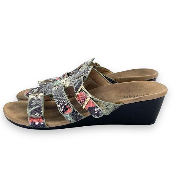 Vionic Park Radia Snakeprint Triple Strap Orthotic Sandals in Mint Snake Size 8 - Picture 5 of 16